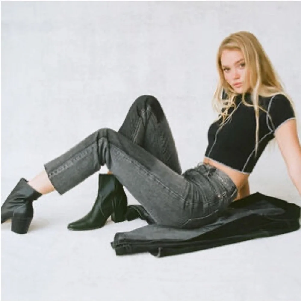 PACSUN‎ • Eco Black Two-Tone High Waisted Straight Leg Jeans - Picture 2 of 7